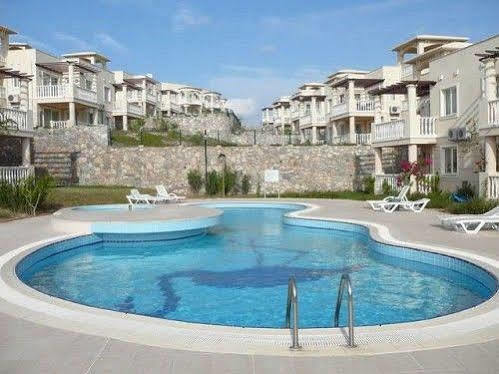 Flamingo Country Club Apartment Bogazici Екстериор снимка